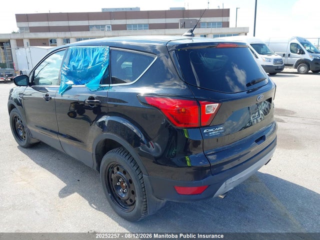 Ford ESCAPE SE 2019 1FMCU9GD4KUC40738 Image 3