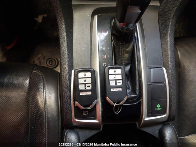 2HGFC1F9XHH102525 Honda Civic Touring