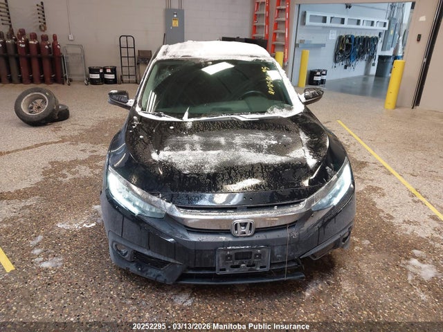 2HGFC1F9XHH102525 Honda Civic Touring