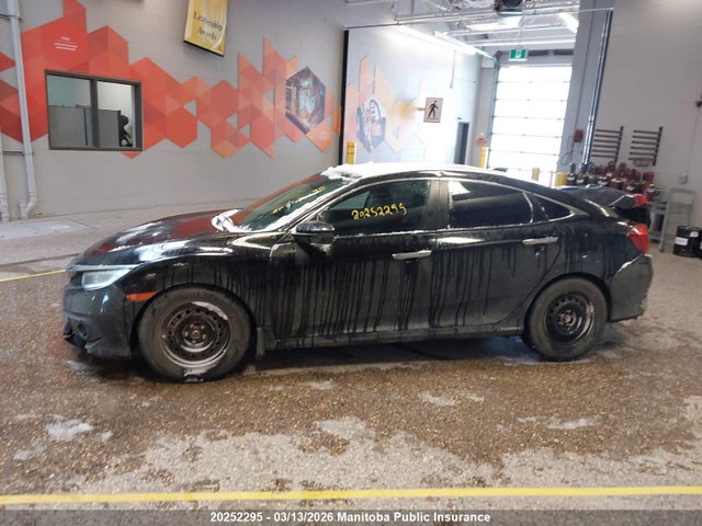 2HGFC1F9XHH102525 Honda Civic Touring