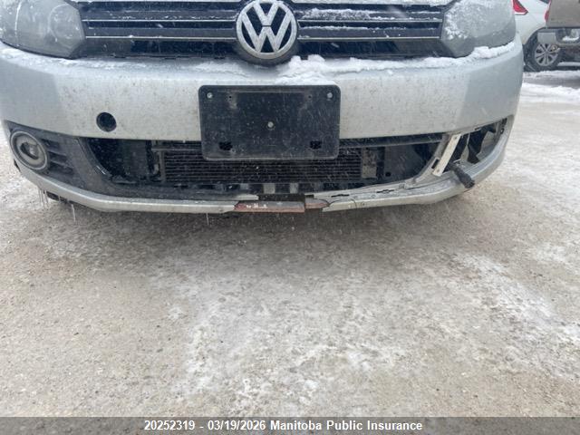 20252319 :رقم المزاد ، 3VWML8AJ7BM641853 vin ، 2011 Volkswagen Golf 2.0 Tdi مزاد بيع