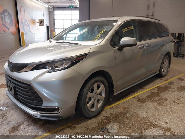 20252322 :رقم المزاد ، 5TDGRKEC2PS161802 vin ، 2023 Toyota Sienna Xle Hybrid مزاد بيع