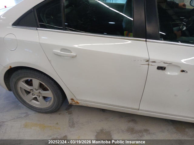 1G1PE5SB2E7338597 Chevrolet Cruze Lt Turbo