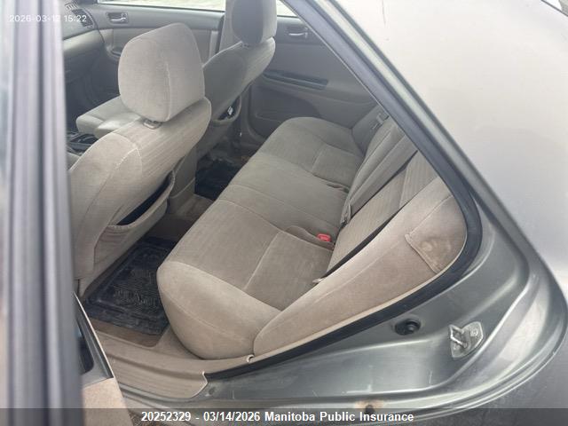 20252329 :رقم المزاد ، 4T1BE32K76U650421 vin ، 2006 Toyota Camry Le مزاد بيع