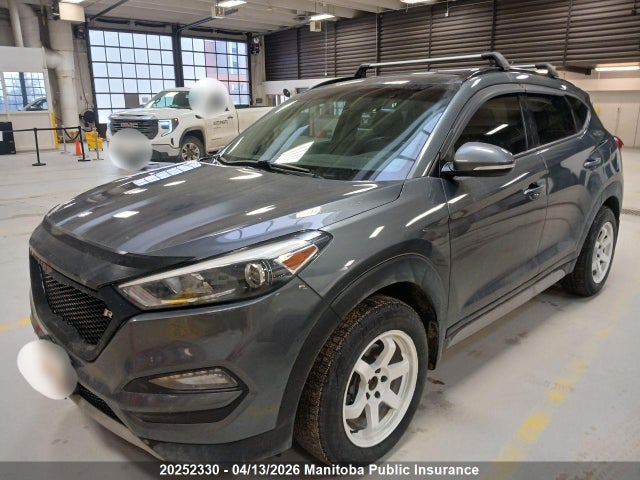 KM8J3CA44HU483572 Hyundai Tucson