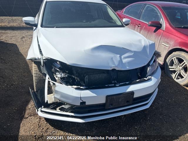 3VWD67AJ8GM325998 Volkswagen Jetta 1.4 Tsi
