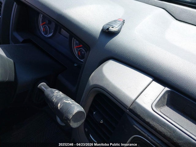 3C6RR7KT6JG158392 Dodge Ram 1500 St Crew Cab
