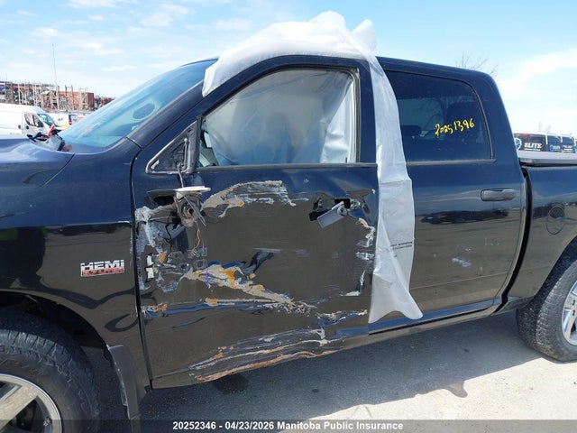 3C6RR7KT6JG158392 Dodge Ram 1500 St Crew Cab
