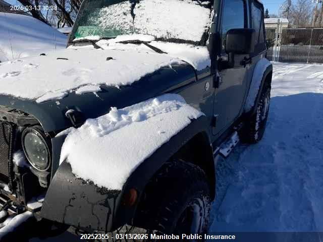 1C4AJWAG8EL225739 Jeep Wrangler Sport
