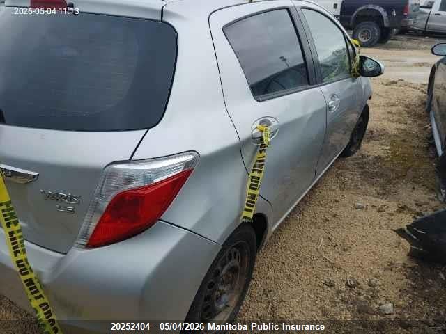 20252404 :رقم المزاد ، VNKKTUD31EA011934 vin ، 2014 Toyota Yaris Le مزاد بيع
