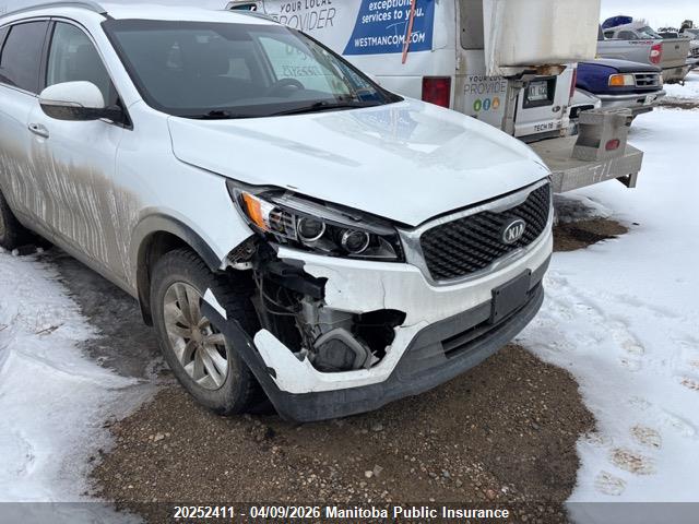 5XYPGDA3XGG040049 KIA SORENTO LX