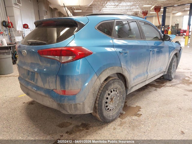KM8J33A47HU544252 Hyundai Tucson