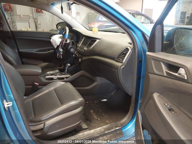 KM8J33A47HU544252 Hyundai Tucson