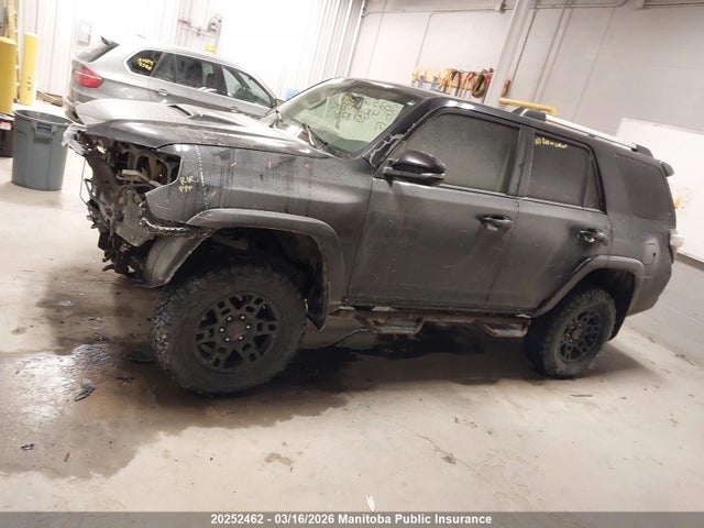 Продаж на аукціоні авто 2017 Toyota 4runner Sr5 V6, vin: JTEBU5JRXH5451874, номер лоту: 20252462