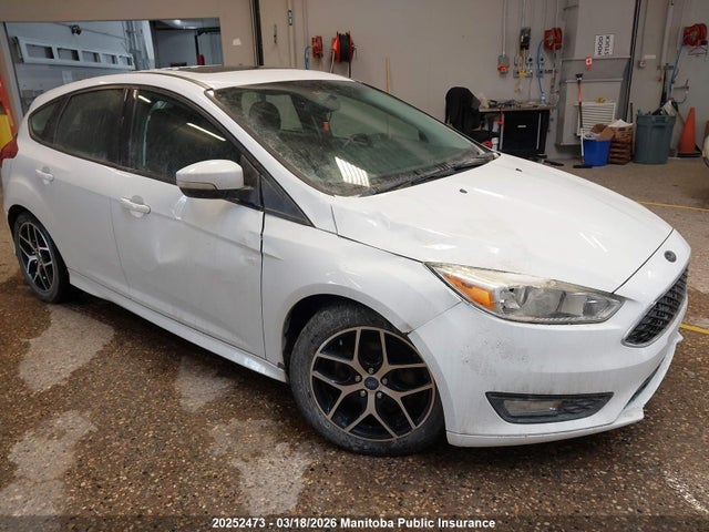 2015 Ford Focus Se მანქანა იყიდება აუქციონზე, vin: 1FADP3K24FL330699, აუქციონის ნომერი: 20252473