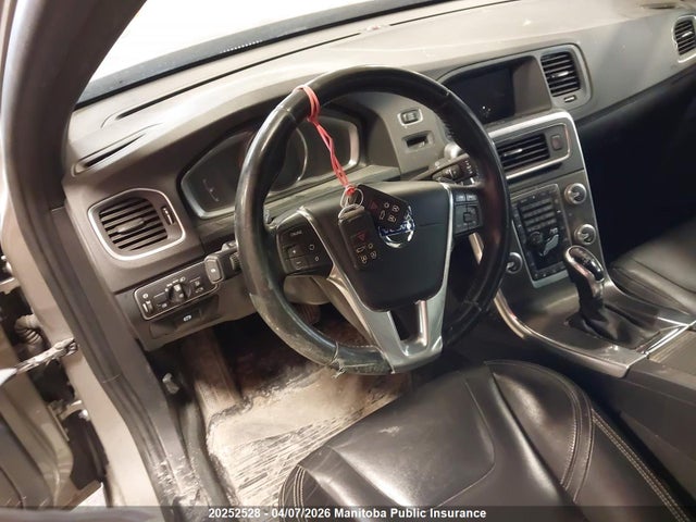 Volvo S60 T6 2015 YV149MFL7F2368277 Image 11
