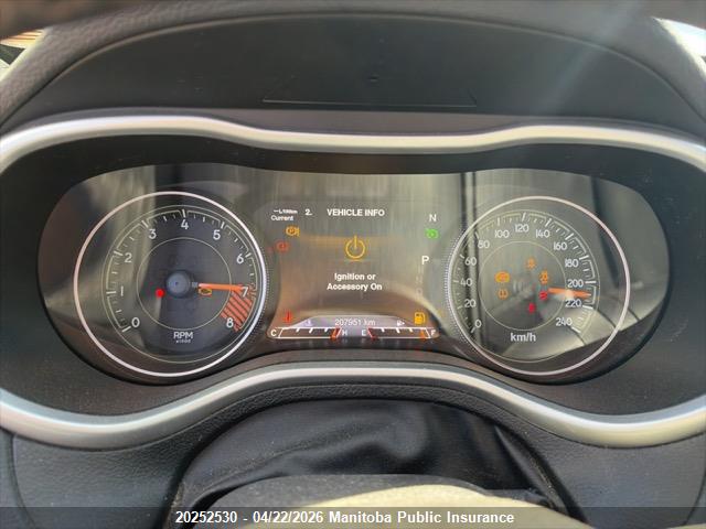 Продажа на аукционе авто 2015 Jeep Cherokee Trailhawk, vin: 1C4PJMBS3FW739340, номер лота: 20252530
