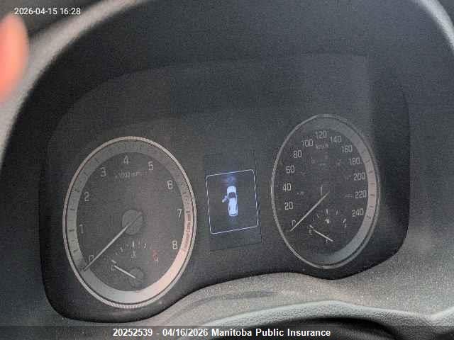 KM8J33A40HU333927 Hyundai Tucson