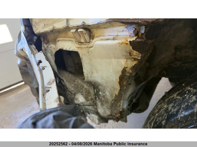 20252562 :رقم المزاد ، JA4LZ31G53U608782 vin ، 2003 Mitsubishi Outlander Ls مزاد بيع