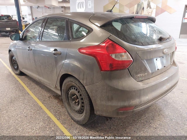 2013 Ford Focus Se მანქანა იყიდება აუქციონზე, vin: 1FADP3K27DL134429, აუქციონის ნომერი: 20252596