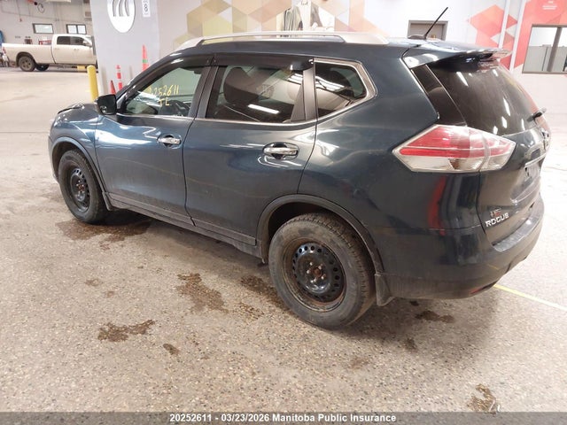 2015 Nissan Rogue Sv მანქანა იყიდება აუქციონზე, vin: 5N1AT2MV6FC879309, აუქციონის ნომერი: 20252611