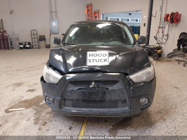 20252632 :رقم المزاد ، JA4AJ3AU4CZ604889 vin ، 2012 Mitsubishi Rvr Se مزاد بيع