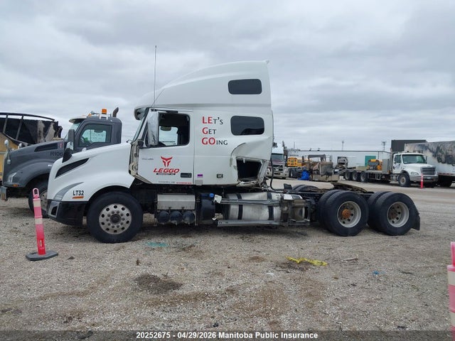 4V4NC9EH9NN287918 Volvo Vnl 760