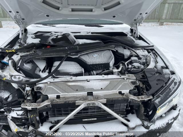 3MW5R7J05L8B23982 BMW 330i Xdrive