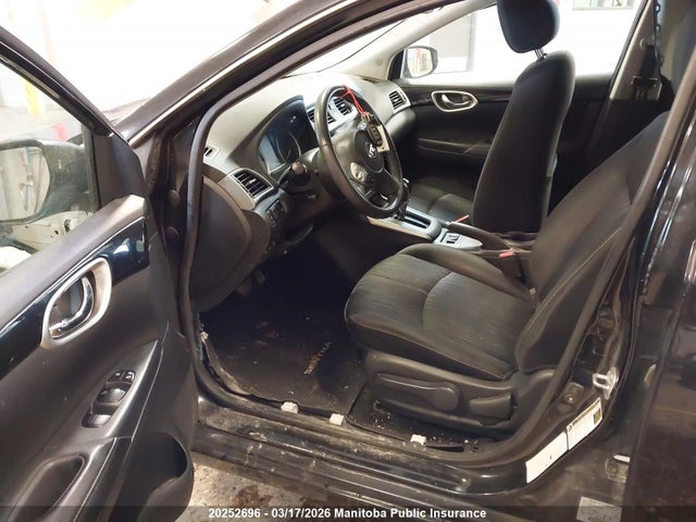 Продажа на аукционе авто 2017 Nissan Sentra 1.8 Sv, vin: 3N1AB7AP2HL666166, номер лота: 20252696
