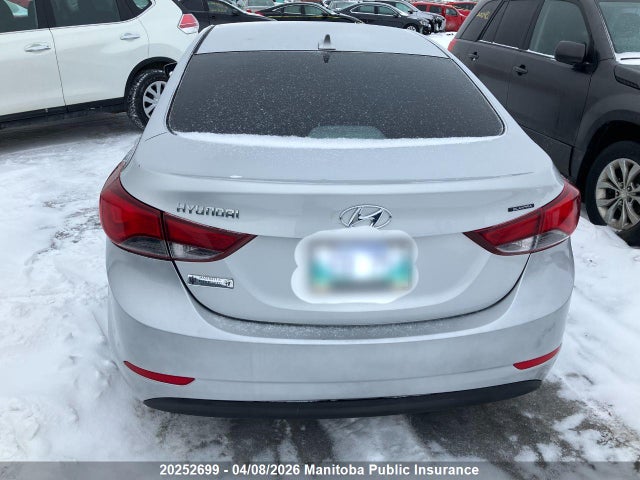 Продажа на аукционе авто 2015 Hyundai Elantra Gl, vin: 5NPDH4AE3FH553653, номер лота: 20252699