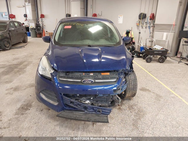 1FMCU0GX0FUA84757 Ford ESCAPE SE