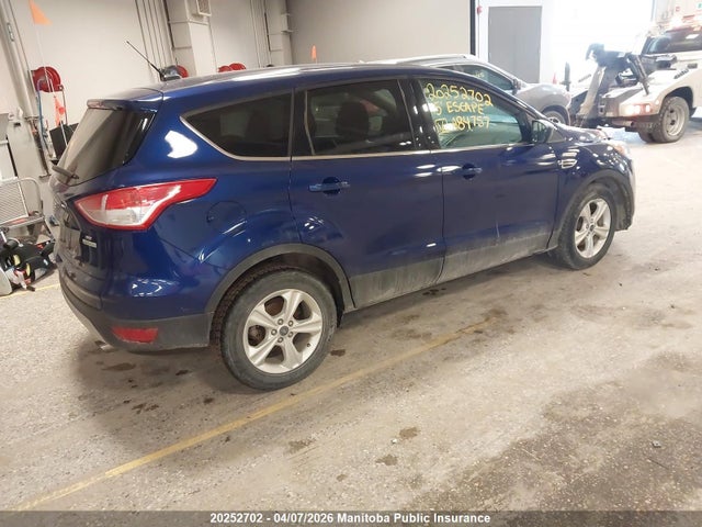 1FMCU0GX0FUA84757 Ford ESCAPE SE