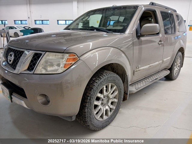20252717 :رقم المزاد ، 5N1BR18B78C613166 vin ، 2008 Nissan Pathfinder Le V8 مزاد بيع