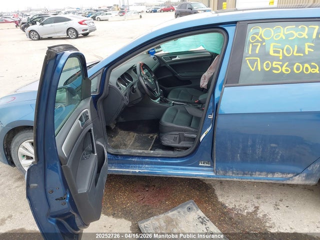 3VW217AUXHM056002 Volkswagen Golf 1.8 Tsi