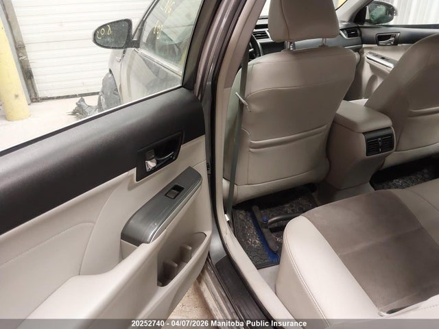 2013 Toyota Camry Xle Hybrid მანქანა იყიდება აუქციონზე, vin: 4T1BD1FK2DU072937, აუქციონის ნომერი: 20252740
