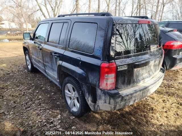 20252751 :رقم المزاد ، 1C4NJPAB7CD615413 vin ، 2012 Jeep Patriot Sport مزاد بيع