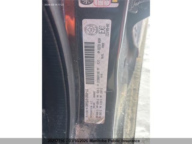 20252756 :رقم المزاد ، 1C3CCBBB6DN711083 vin ، 2013 Chrysler 200 Touring مزاد بيع