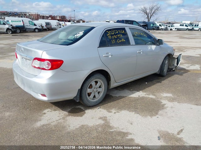 2013 Toyota Corolla Ce მანქანა იყიდება აუქციონზე, vin: 2T1BU4EE4DC090998, აუქციონის ნომერი: 20252758