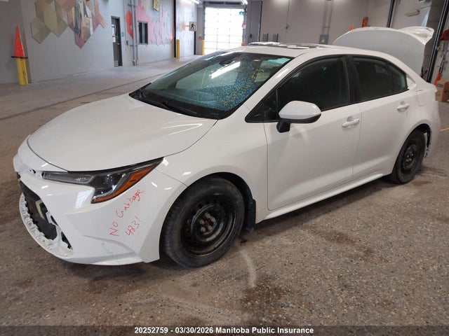 20252759 :رقم المزاد ، 5YFBPRBEXLP013978 vin ، 2020 Toyota Corolla Le مزاد بيع