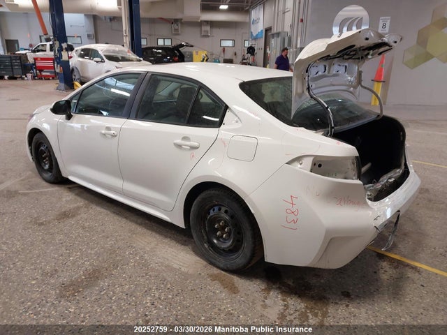 20252759 :رقم المزاد ، 5YFBPRBEXLP013978 vin ، 2020 Toyota Corolla Le مزاد بيع