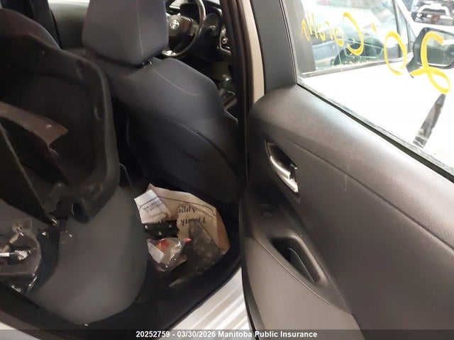 20252759 :رقم المزاد ، 5YFBPRBEXLP013978 vin ، 2020 Toyota Corolla Le مزاد بيع
