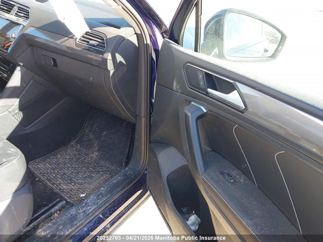 Aukcja sprzedaży 2023 Volkswagen Tiguan Comfortline 2.0 Tsi, vin: 3VVMB7AX1PM006592, numer aukcji: 20252765