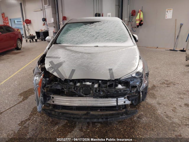 2018 Toyota Prius მანქანა იყიდება აუქციონზე, vin: JTDKBRFU2J3591210, აუქციონის ნომერი: 20252777