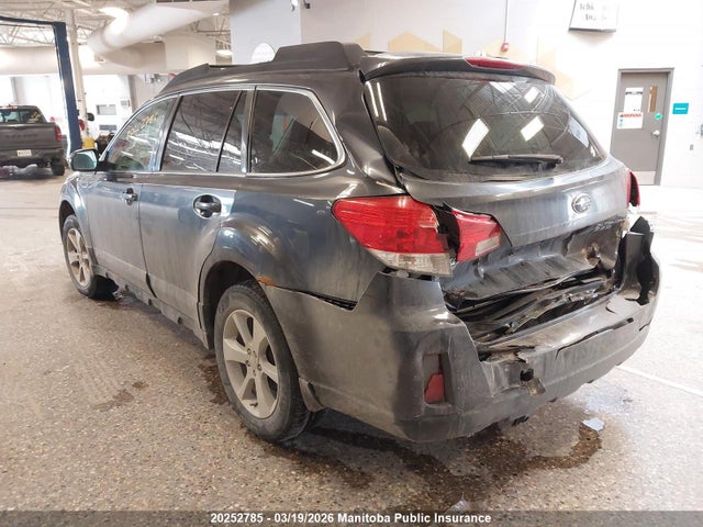 20252785 :رقم المزاد ، 4S4BRJGC6D2282168 vin ، 2013 Subaru Outback 3.6r مزاد بيع