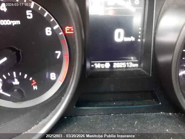 KM8SNDHF2HU192757 Hyundai SANTA FE XL