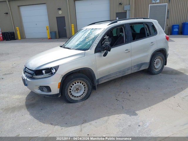 2009 Volkswagen Tiguan მანქანა იყიდება აუქციონზე, vin: WVGBV7AX9CW541169, აუქციონის ნომერი: 20252811