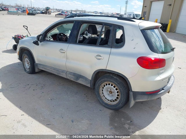 2009 Volkswagen Tiguan მანქანა იყიდება აუქციონზე, vin: WVGBV7AX9CW541169, აუქციონის ნომერი: 20252811