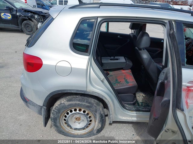 2009 Volkswagen Tiguan მანქანა იყიდება აუქციონზე, vin: WVGBV7AX9CW541169, აუქციონის ნომერი: 20252811