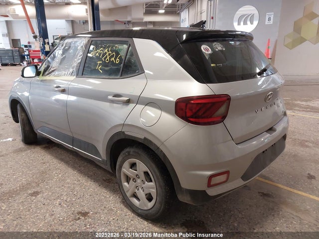 20252826 :رقم المزاد ، KMHRB8A35MU110724 vin ، 2021 Hyundai Venue Essential مزاد بيع