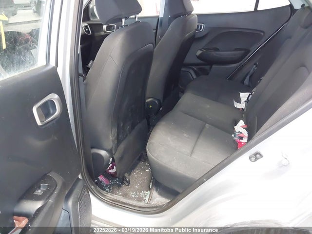 20252826 :رقم المزاد ، KMHRB8A35MU110724 vin ، 2021 Hyundai Venue Essential مزاد بيع